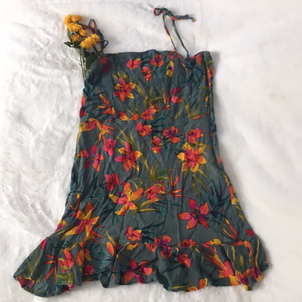 Girls teal spaghetti strap floral sundress.🌺